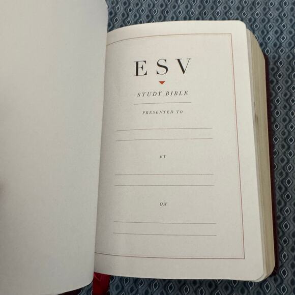 English Standard Version ESV Study Bible Tru Tone Cover Embossed Burgundy Red - Picture 4 of 12